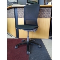 Knoll Life Swivel Black & Aluminum Office Chair without Arms Knoll Life Swivel Black & Aluminum Office Chair without Arms